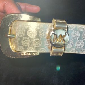 Michael Kors gold belt